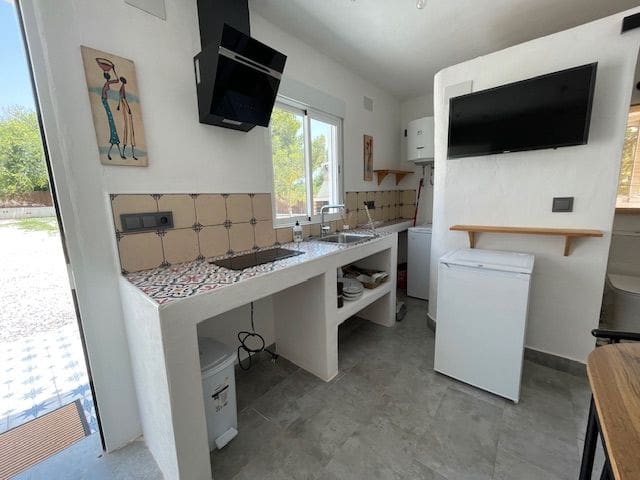 6 sypialnia Willa do wynajęcia w Miasto Alicante / Alacant z basenem garażem - 5 500 € (Ref: 9034068)