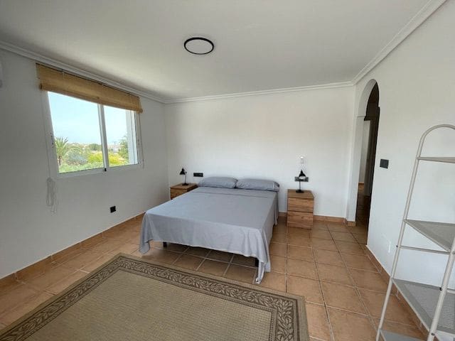 6 sypialnia Willa do wynajęcia w Miasto Alicante / Alacant z basenem garażem - 5 500 € (Ref: 9034068)