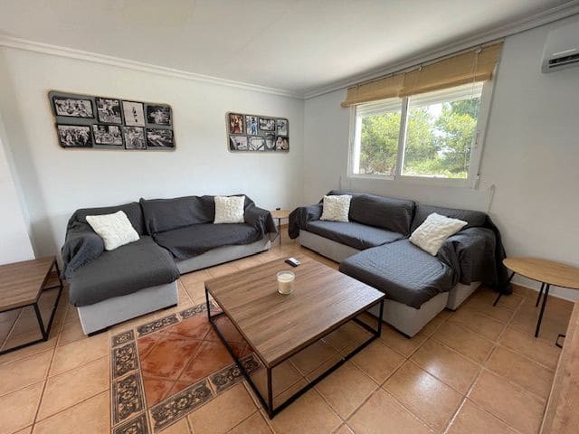 6 sypialnia Willa do wynajęcia w Miasto Alicante / Alacant z basenem garażem - 5 500 € (Ref: 9034068)