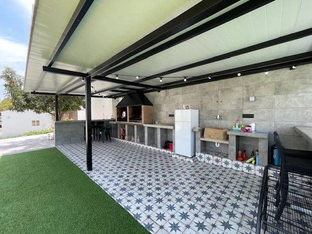 6 sypialnia Willa do wynajęcia w Miasto Alicante / Alacant z basenem garażem - 5 500 € (Ref: 9034068)