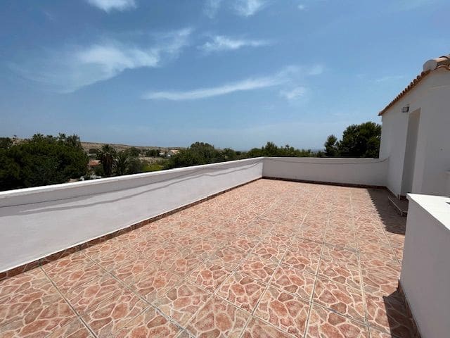 6 sypialnia Willa do wynajęcia w Miasto Alicante / Alacant z basenem garażem - 5 500 € (Ref: 9034068)