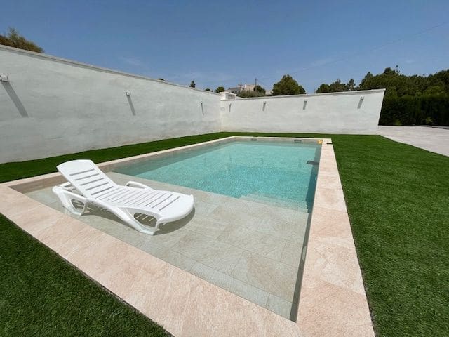 6 sypialnia Willa do wynajęcia w Miasto Alicante / Alacant z basenem garażem - 5 500 € (Ref: 9034068)