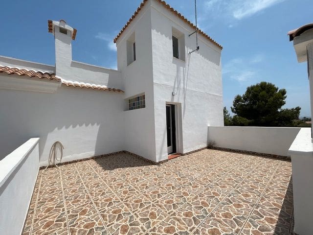 6 sypialnia Willa do wynajęcia w Miasto Alicante / Alacant z basenem garażem - 5 500 € (Ref: 9034068)