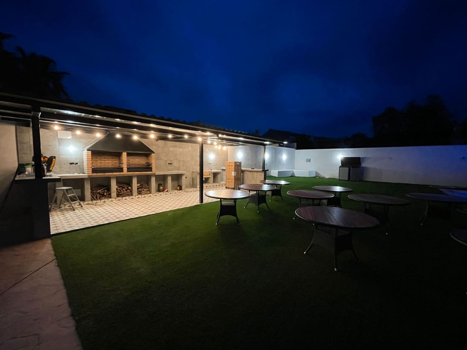 6 sypialnia Willa do wynajęcia w Miasto Alicante / Alacant z basenem garażem - 5 500 € (Ref: 9034068)