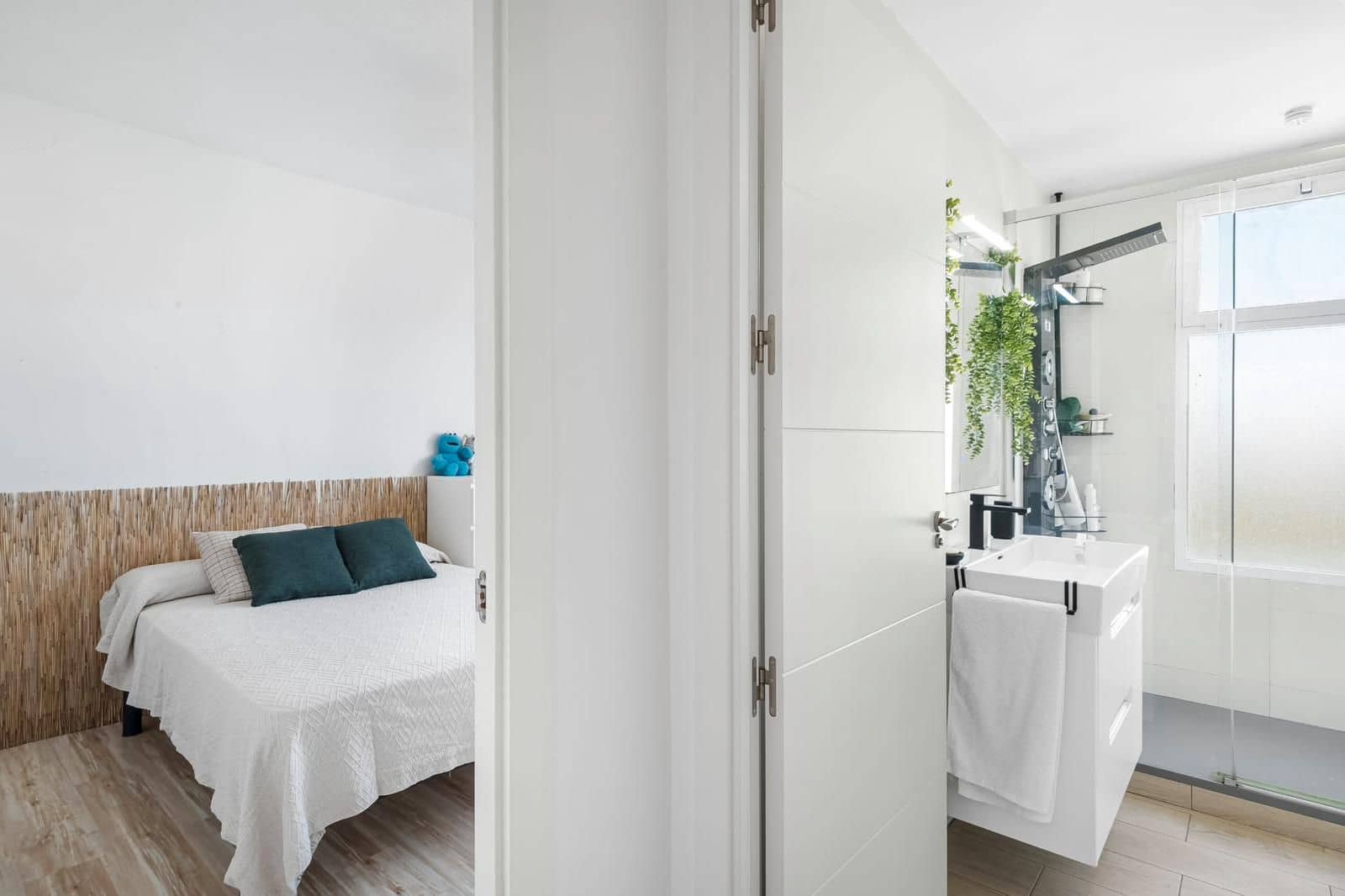 3 slaapkamer Flat te huur in El Campello met zwembad garage - € 1.800 (Ref: 9036240)