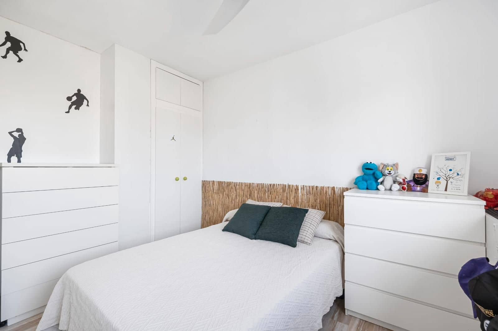 3 slaapkamer Flat te huur in El Campello met zwembad garage - € 1.800 (Ref: 9036240)