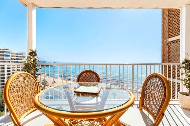 3 slaapkamer Flat te huur in Playa de Muchavista, El Campello met zwembad garage - € 1.800 (Ref: 9036240)