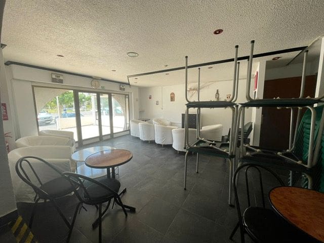 Erhverv til salg i El Campello - € 150.000 (Ref: 9047133)