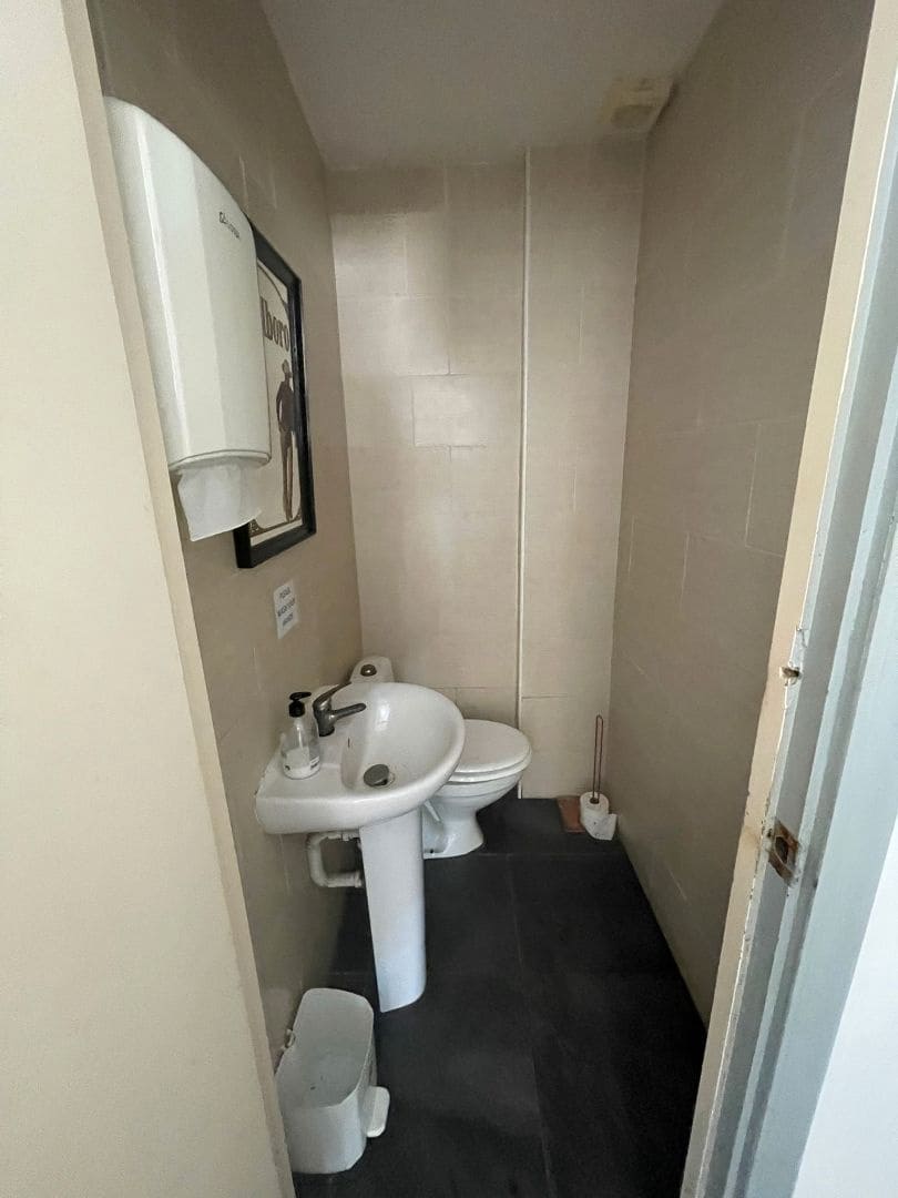 Erhverv til salg i El Campello - € 150.000 (Ref: 9047133)