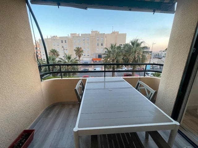 3 soveværelse Lejlighed til leje i El Campello med garage - € 1.150 (Ref: 9094896)