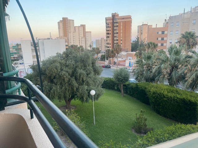 3 soveværelse Lejlighed til leje i El Campello med garage - € 1.150 (Ref: 9094896)