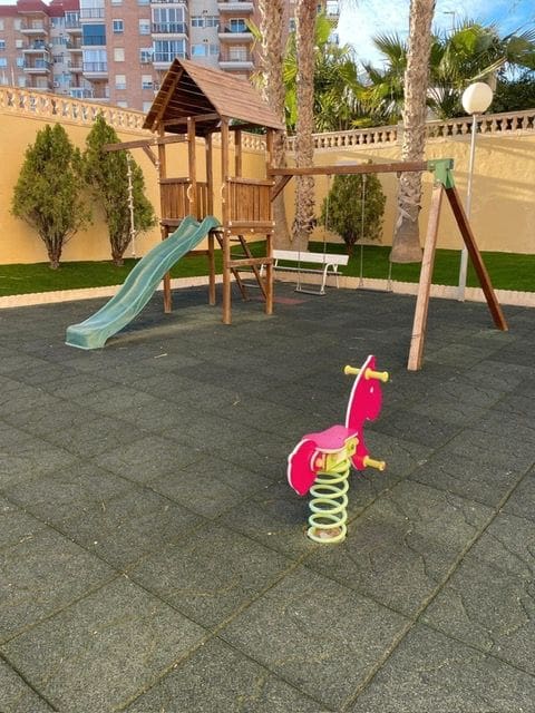 3 soveværelse Lejlighed til leje i El Campello med garage - € 1.150 (Ref: 9094896)