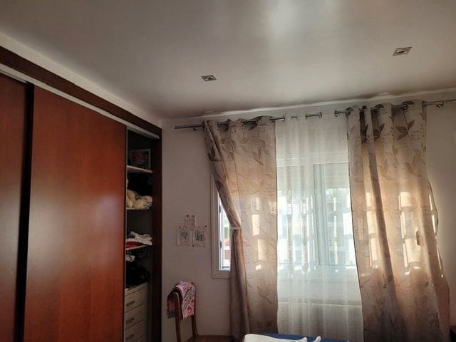 4 makuuhuone Huvila myytävänä paikassa Alicante kaupunki mukana uima-altaan 
autotalli - 480 000 € (Ref: 9100514)