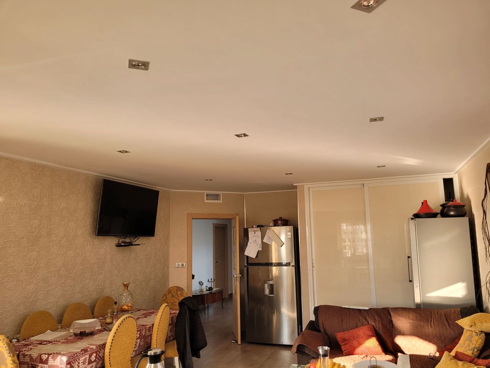 4 makuuhuone Huvila myytävänä paikassa Alicante kaupunki mukana uima-altaan 
autotalli - 480 000 € (Ref: 9100514)