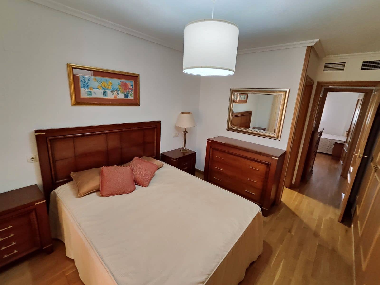 3 camera da letto Appartamento da affittare in Alicante citta con piscina garage - 1.350 € (Rif: 9101846)