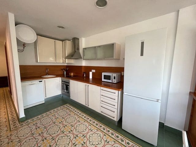 3 quarto Apartamento para arrendar em Alicante cidade com piscina garagem - 1 300 € (Ref: 9106178)