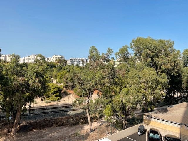 3 quarto Apartamento para arrendar em Alicante cidade com piscina garagem - 1 300 € (Ref: 9106178)