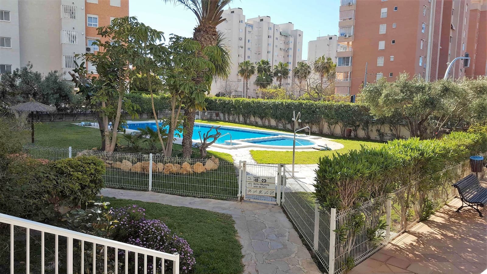 3 quarto Apartamento para arrendar em Alicante cidade com piscina garagem - 1 300 € (Ref: 9106178)