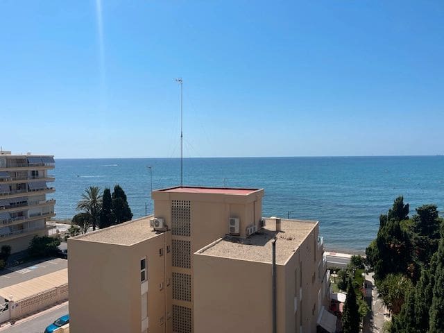 2 slaapkamer Flat te huur in El Campello met garage - € 1.100 (Ref: 9109933)