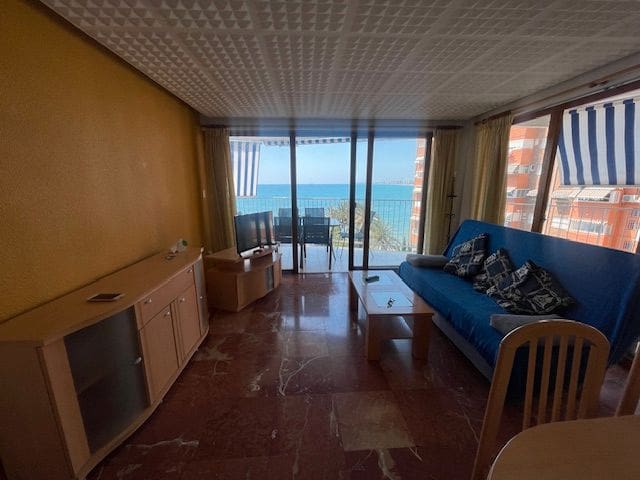 2 slaapkamer Flat te huur in El Campello met garage - € 1.100 (Ref: 9109933)