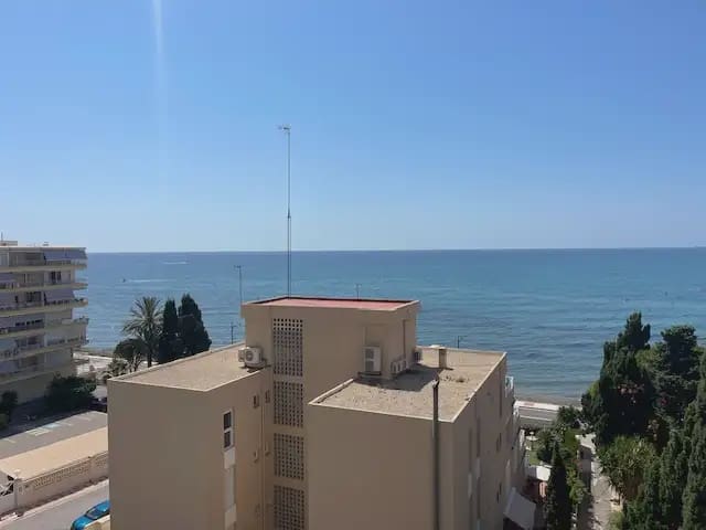 2 makuuhuone Asunto vuokrattavana paikassa Playa de Muchavista, El Campello mukana 
autotalli - 1 100 € (Ref: 9109933)
