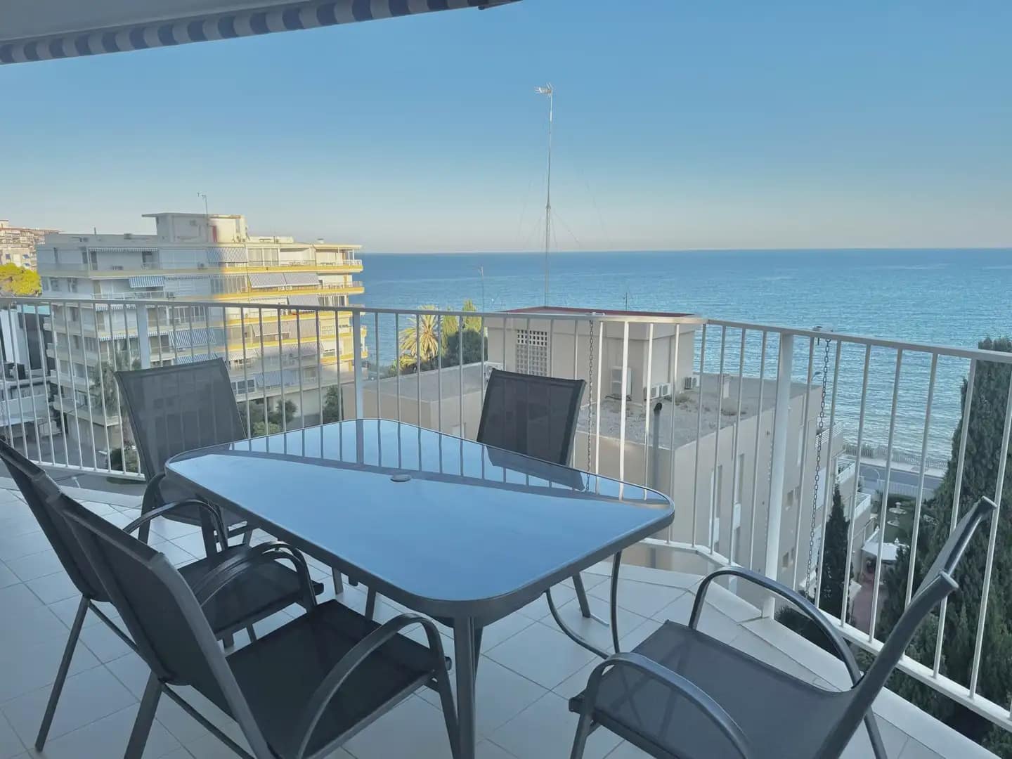 2 bedroom Flat for rent in El Campello with garage - € 1,100 (Ref: 9109933)