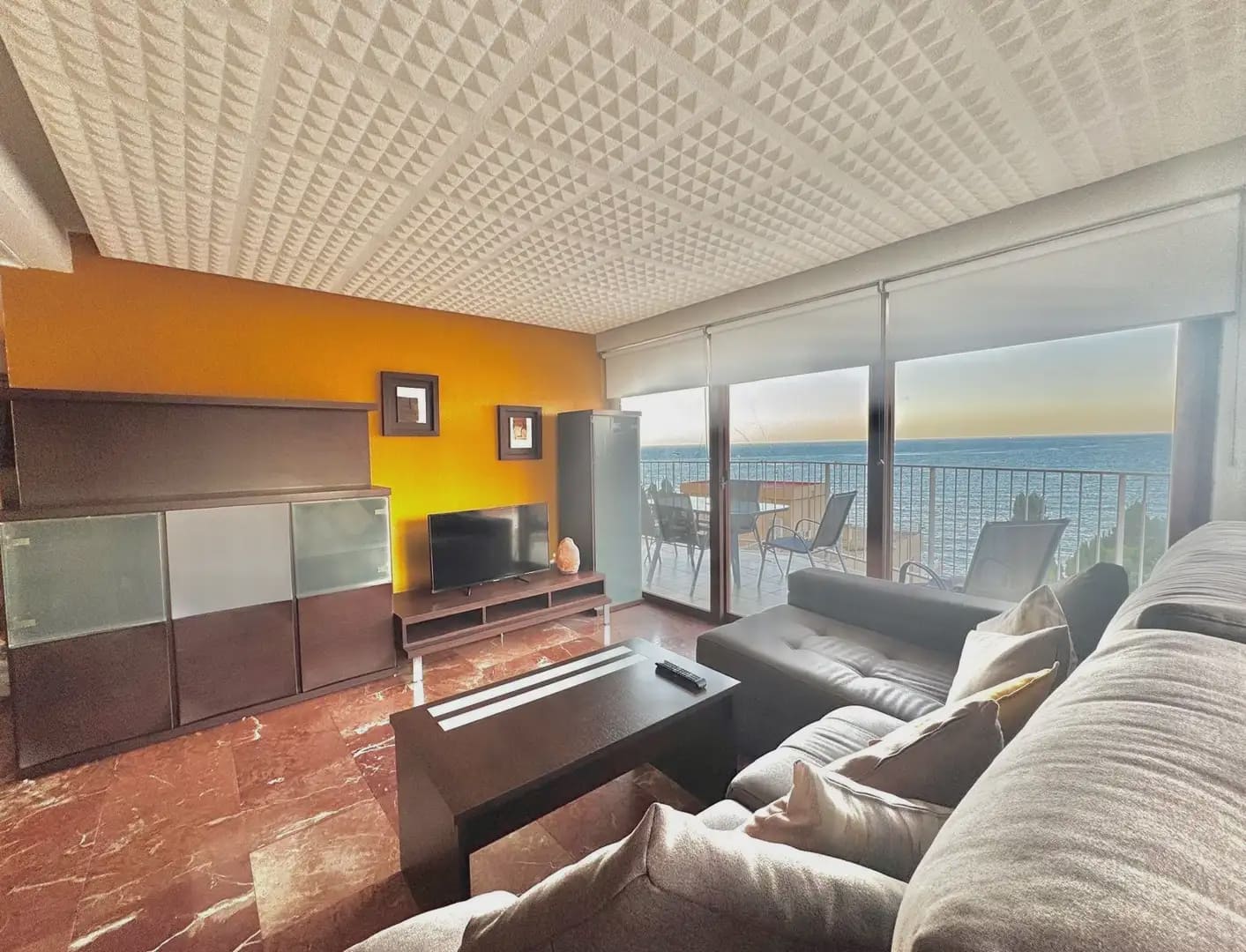 2 bedroom Flat for rent in El Campello with garage - € 1,100 (Ref: 9109933)