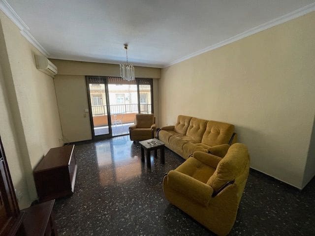4 sypialnia Mieszkanie na sprzedaż w Ensanche - Diputacion, Miasto Alicante / Alacant z basenem garażem - 439 900 € (Ref: 9118461)