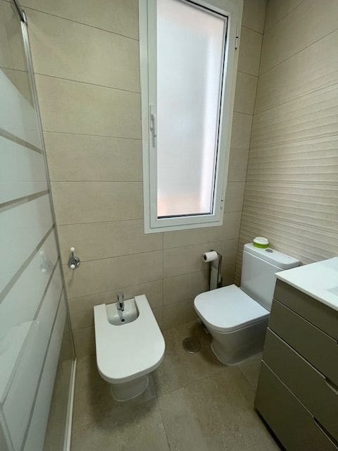 2 camera da letto Appartamento da affittare in Alicante citta - 1.450 € (Rif: 9129317)