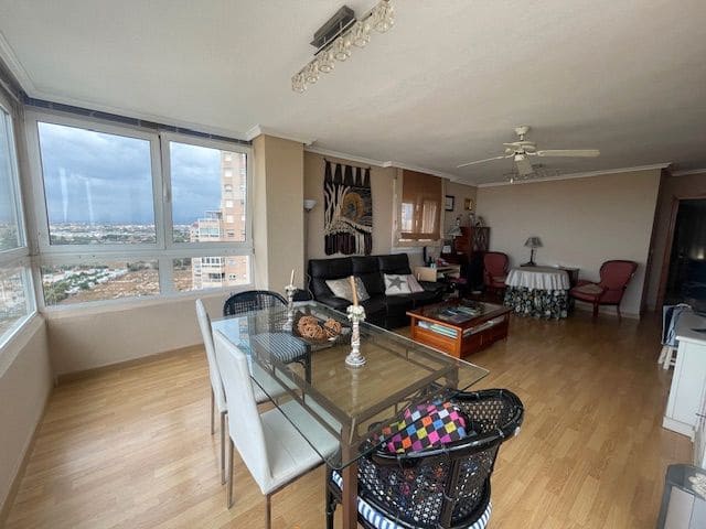 3 soveværelse Lejlighed til salg i Playa de Muchavista, El Campello med swimmingpool garage - € 560.000 (Ref: 9158692)