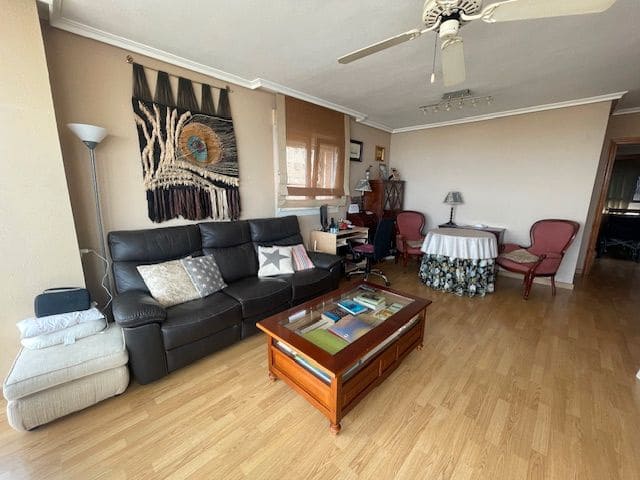 3 soveværelse Lejlighed til salg i El Campello med swimmingpool garage - € 560.000 (Ref: 9158692)