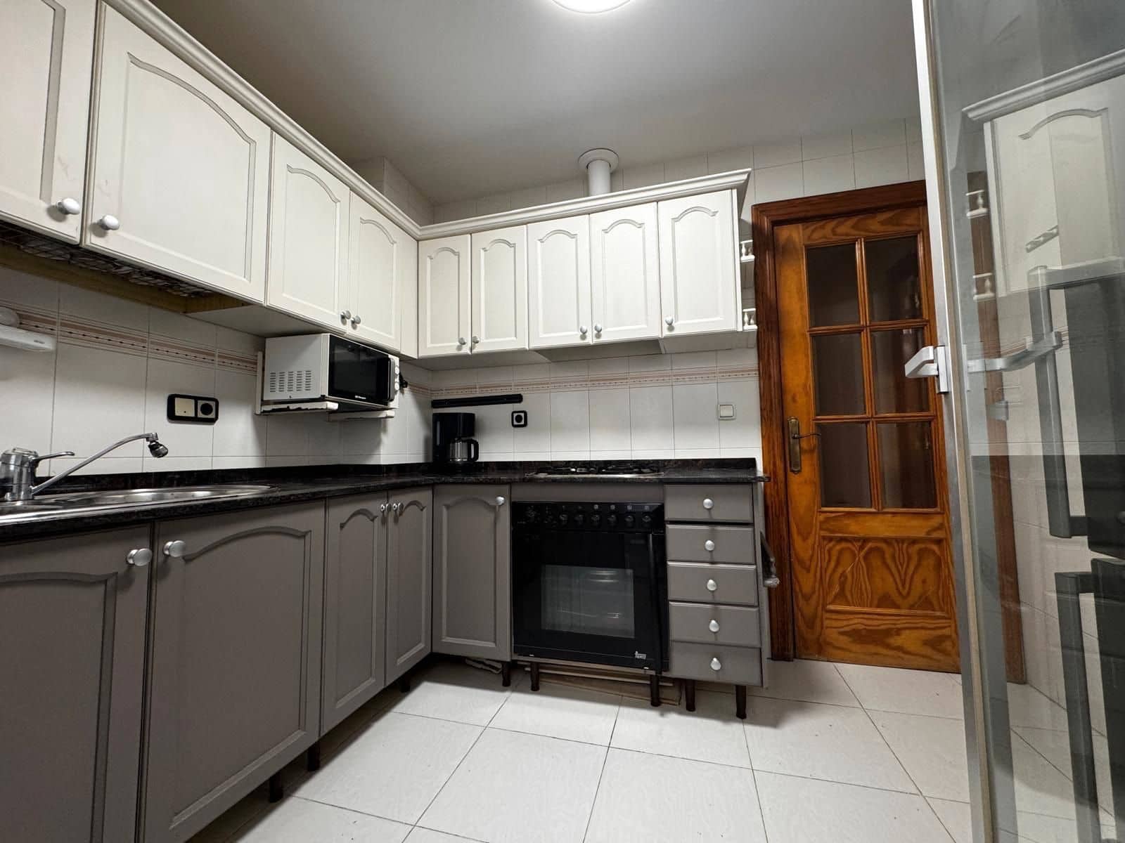 3 soveværelse Lejlighed til salg i Alicante by - € 187.000 (Ref: 9158698)