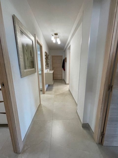 3 soverom Leilighet til salgs i Alicante by med svømmebasseng garasje - € 400 000 (Ref: 9158699)