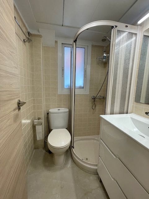 3 soverom Leilighet til salgs i Alicante by med svømmebasseng garasje - € 400 000 (Ref: 9158699)