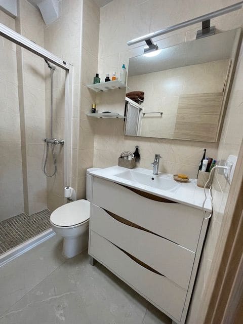 3 soverom Leilighet til salgs i Alicante by med svømmebasseng garasje - € 400 000 (Ref: 9158699)