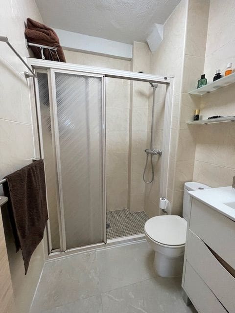 3 soverom Leilighet til salgs i Alicante by med svømmebasseng garasje - € 400 000 (Ref: 9158699)