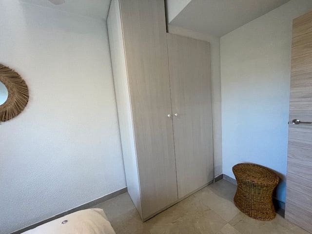 3 soverom Leilighet til salgs i Alicante by med svømmebasseng garasje - € 400 000 (Ref: 9158699)