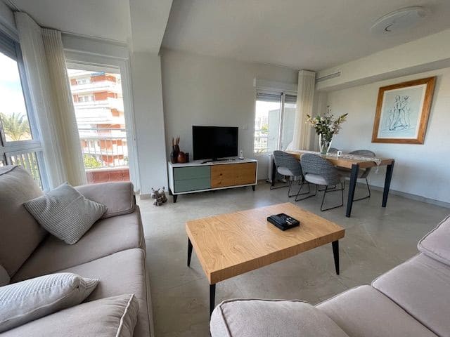 3 soverom Leilighet til salgs i Playa de San Juan, Alicante by med svømmebasseng garasje - € 400 000 (Ref: 9158699)