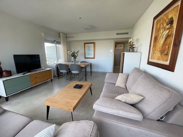 3 soverom Leilighet til salgs i Playa de San Juan, Alicante by med svømmebasseng garasje - € 400 000 (Ref: 9158699)