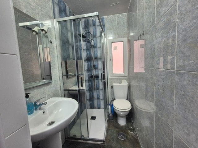 4 soveværelse Lejlighed til salg i Alicante by - € 189.000 (Ref: 9158701)