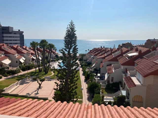 6 soveværelse Semi-Rækkehus til leje i Alicante by med swimmingpool - € 1.550 (Ref: 9163337)