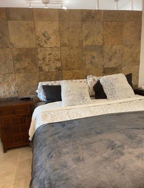 3 soverom Leilighet til leie i Alicante by med svømmebasseng garasje - € 1 900 (Ref: 9170981)