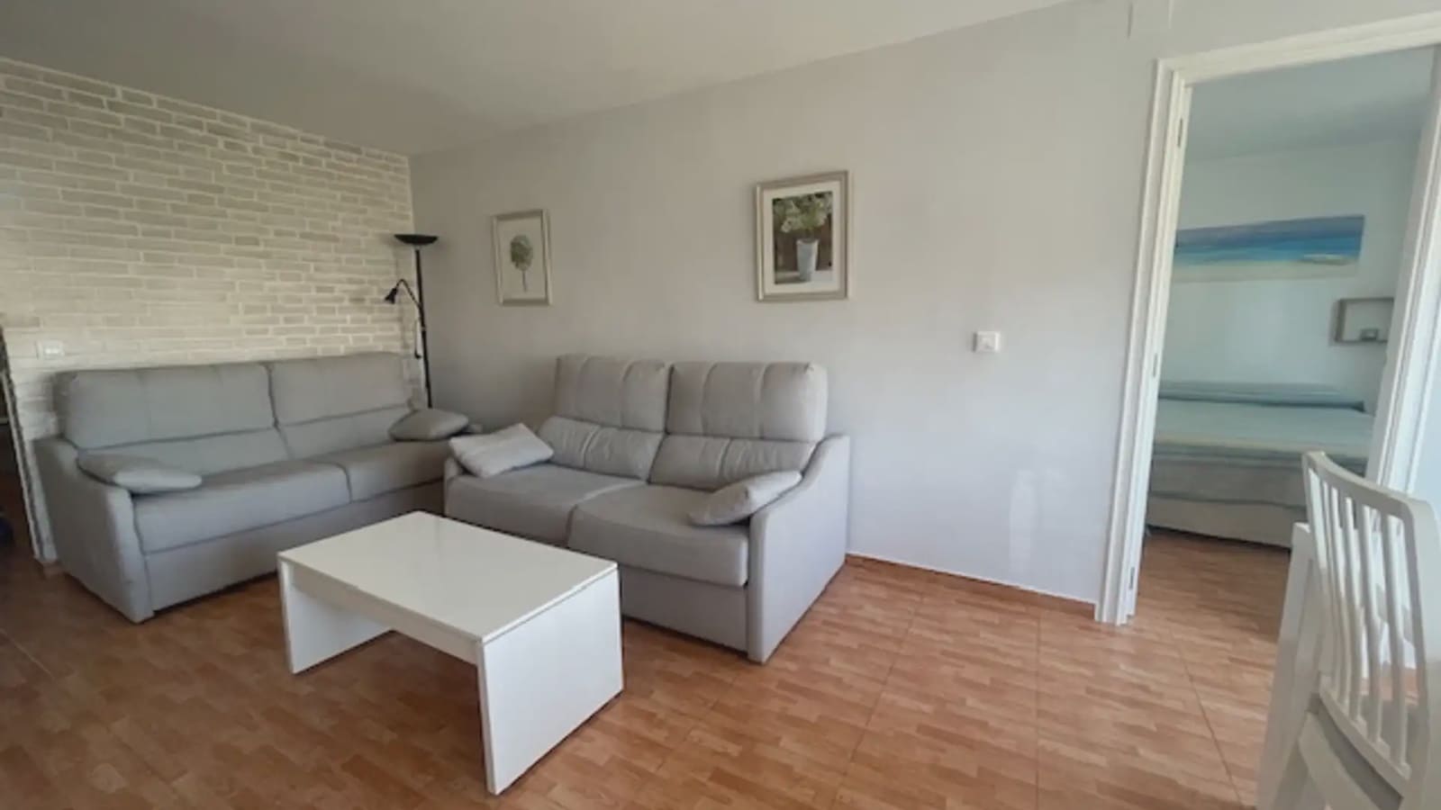 1 bedroom Flat for rent in Alicante / Alacant city with pool garage - € 825 (Ref: 9186499)