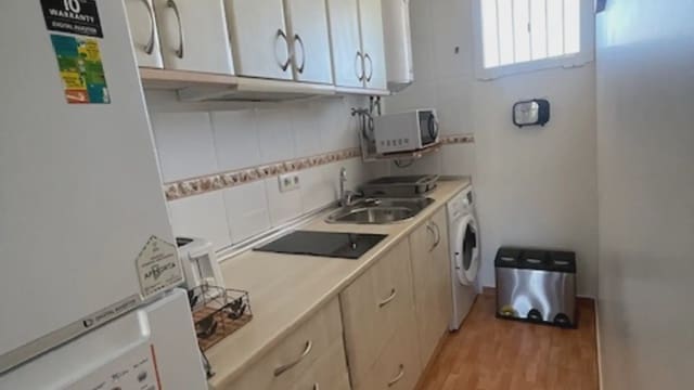 1 Zimmer Wohnung zu vermieten in Playa de San Juan, Alicante / Alacant Stadt mit Pool Garage - 825 € (Ref: 9186499)