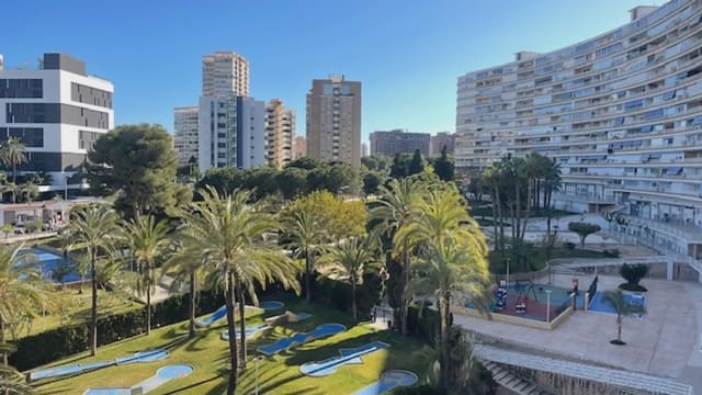 1 Zimmer Wohnung zu vermieten in Playa de San Juan, Alicante / Alacant Stadt mit Pool Garage - 825 € (Ref: 9186499)