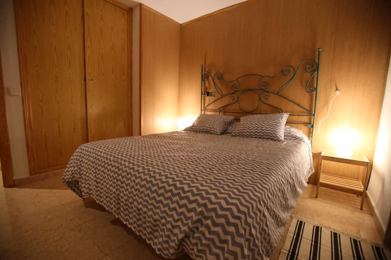 1 soveværelse Lejlighed til leje i Alicante by med swimmingpool garage - € 900 (Ref: 9202086)