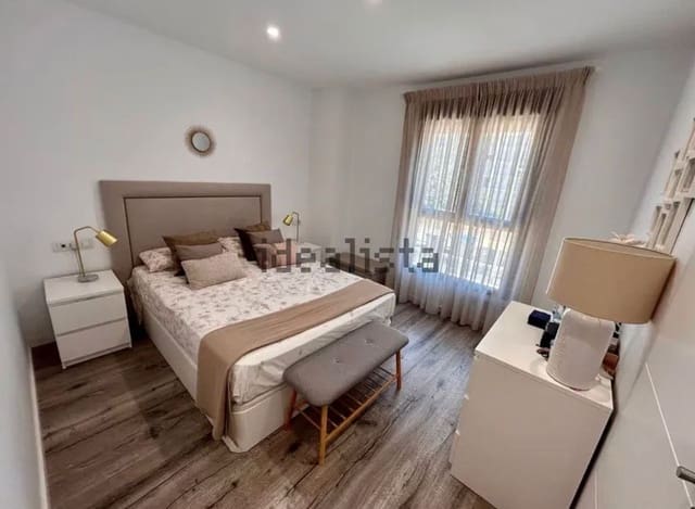 3 quarto Apartamento para arrendar em PAU, Alicante cidade com piscina garagem - 1 600 € (Ref: 9208002)