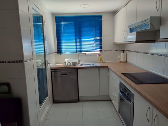 2 bedroom Flat for rent in Playa de Muchavista, El Campello with pool garage - € 975 (Ref: 9228134)