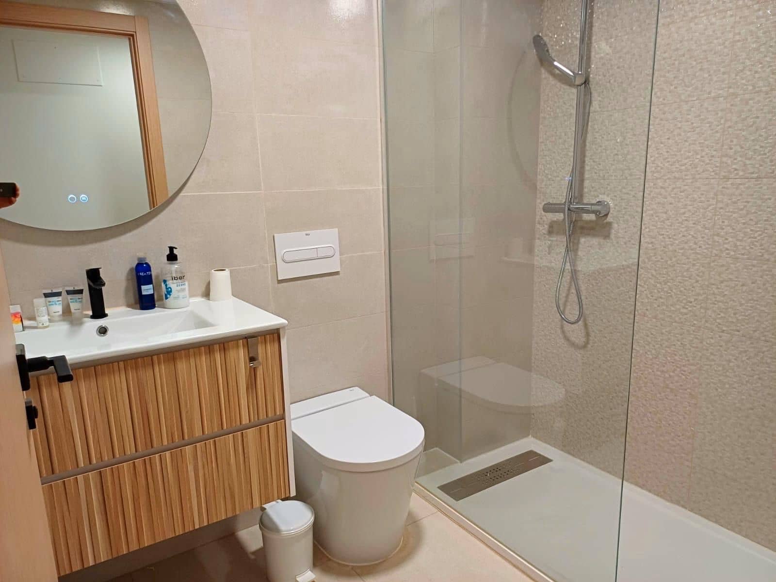 3 sypialnia Mieszkanie do wynajęcia w Miasto Alicante / Alacant z basenem garażem - 1 750 € (Ref: 9256625)