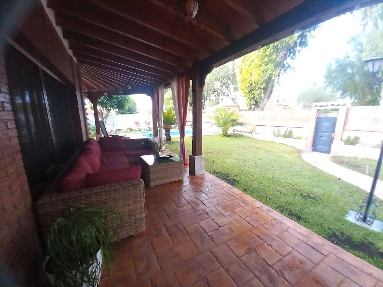 4 bedroom Villa for sale in San Vicente / Sant Vicent del Raspeig with pool garage - € 580,000 (Ref: 9280651)